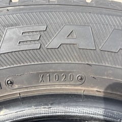 中古スタッドレスタイヤ　2020年製　195/65R15 GOODYEAR アイスナビの画像