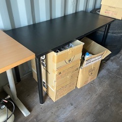 テーブル各種　期間限定で差し上げます
の画像