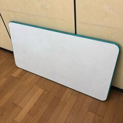 オフィステーブルこども用　1点の画像