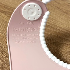 大人気【Baby Bjorn】ベビービョルン　ベビースタイ　お食事エプロン　離乳食　パウダーピンク　お食事スタイ　離乳食グッズの画像
