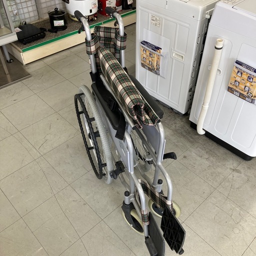 コーナン　アルミ製車椅子　KYR19-4041