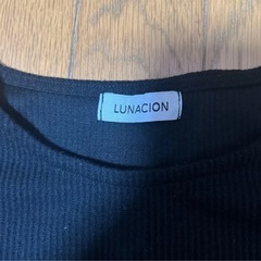 パフスリーブトップス 半袖の画像