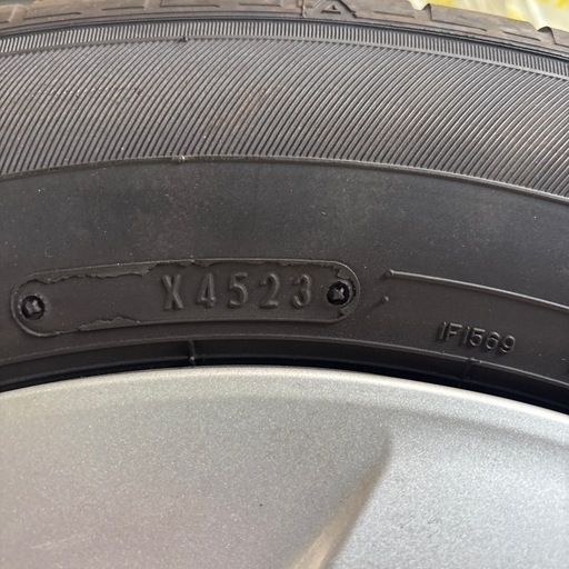 中古サマータイヤ　ホイール（鉄　トヨタカバー付）バリ山！185/65R15 シエンタ等　2023年製　ダンロップエナセーブ
