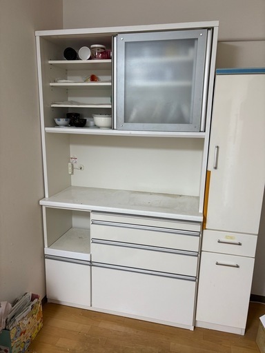 配達可能　松田家具　食器棚　幅120