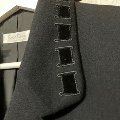 黒　スーツの画像