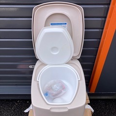 ポータブルトイレの画像