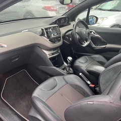 プジョー208.XY 1600cc マニアル　車検2年付き走行101000km.の画像