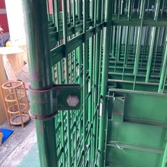 カゴ台車　16台あります。の画像