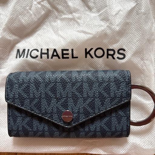 MICHAEL CORS 新品未使用　
キーケース