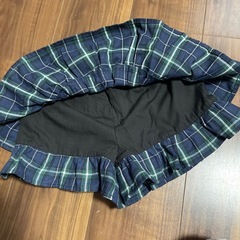 女の子　スカートの画像