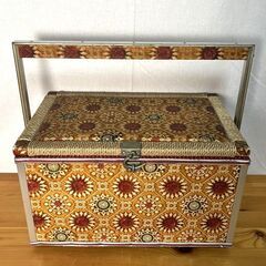 【S121】昭和レトロ/裁縫箱/化粧箱/メイクボックス/ソーイングボックス/アンティーク/小物入れ/レトロ/収納ボックス/中古/現状品の画像