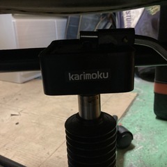 カリモク　イスの画像
