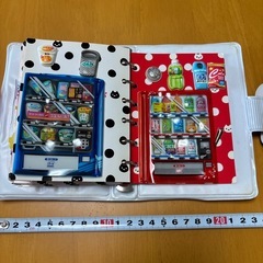 シール手帳 シールたくさんの画像