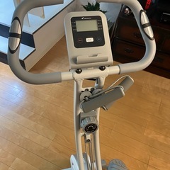 MERACH 折りたたみ式フィットネスバイクMR-S15 ホワイト　の画像