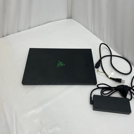 Razer　Blade Pro 17 RZ09-03297J42ゲーミングノートパソコン！美品！！