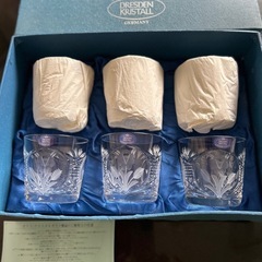 食器6枚セット。新品です。サイズは上部直径8㌢。底の直径6.5㌢高さ8㌢。綺麗です。の画像