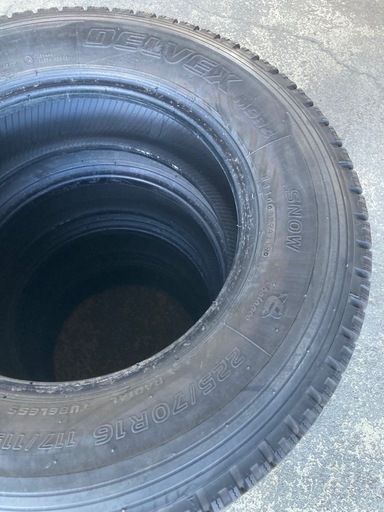 トーヨー TOYO DELVEX M934 225/70R16 スタッドレスタイヤ 4本セット