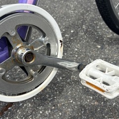 24インチ　女の子　子供自転車　整備必要！の画像