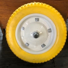 ノーパンクタイヤの画像