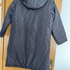 FILA フード付き ブラック ロングコート Mの画像