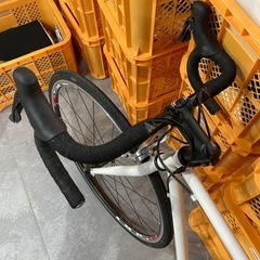 【ジモティー割】ART CYCLE STUDIO 28インチ ロードバイク（ID1300）の画像