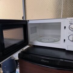 MAXZEN 電子レンジ 17L ターンテーブル 1人暮らし シンプル 単機能 700W プッシュボタン 白 ホワイト JM17AGZ01 50hz マクスゼンの画像