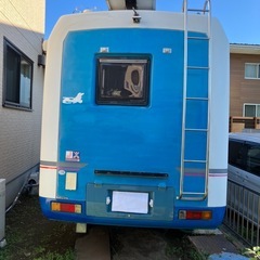 デリカキャンピングカーの画像