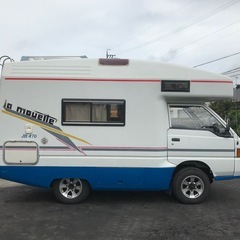 デリカキャンピングカーの画像