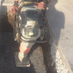 多忙につき急募！経験問わず大歓迎！！配管道路工事・配管宅内工事の画像