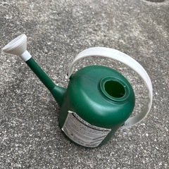 じょうろの画像