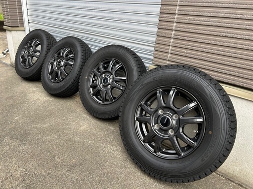 145/80R12 　スタッドレスタイヤ　ホイール　溝深