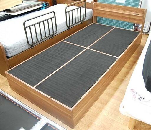 シングルベッド 幅97×長さ208×高さ65cm マットレス付き ブラウン系 引き出し収納付き コンセント付き 木製フレーム 札幌市 