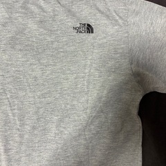 ノースフェイス　メンズ　Tシャツ　の画像