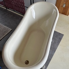 0円、猫脚付きバスタブ、撮影用やディスプレー用の画像