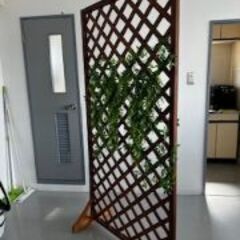 木製パーテーションの画像