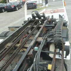 H.16(2004)年 いすゞ エルフ 3.15t積載車 フラトップ ホワイト キョクトウフラトップ　ETC　左電動格納ミラー　ラジコン　ウィンチ　床フック８　エアコン　パワステ　集中ドアロック　ABS　エアバック１　クラッチフリー　車検8年1月　17355の画像