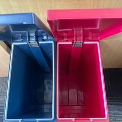 ◆早い方優先!! ゴミ箱２点セット　ペダル式　レッド　ブルーの画像
