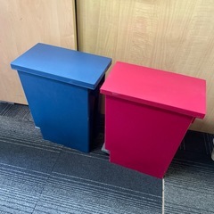 ◆早い方優先!! ゴミ箱２点セット　ペダル式　レッド　ブルーの画像