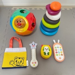 ベビー　おもちゃ　ディズニー　おしゃべりいっぱいガチャ　アンパンマン　光るくるコロタワーの画像