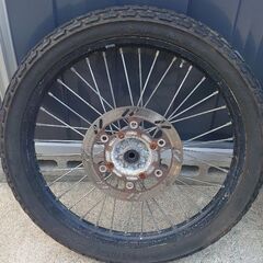 KLX250 前後ホイールの画像