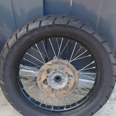 KLX250 前後ホイールの画像