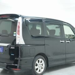 🌸審査通過率の高い自社ローン🌸《日産 セレナ》の画像