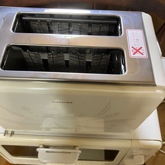 トースターとポップアップトースターの画像