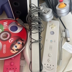 テレビゲーム　wii スマブラソフト付きの画像