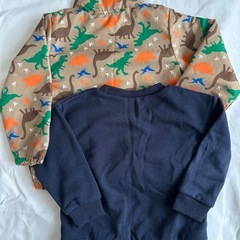 【新品タグ付き】 恐竜 服 アウター 2点セットの画像