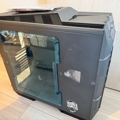 In Win GRone PCケース の画像