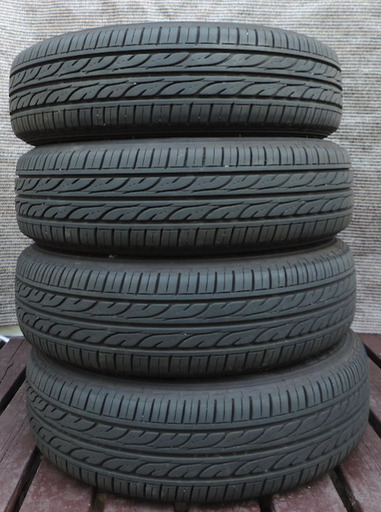 サマータイヤ・アルミホーイル4本セット（155/65R14 75S）