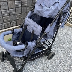 二人乗りベビーカー