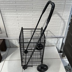 カゴ付き折り畳みカードの画像
