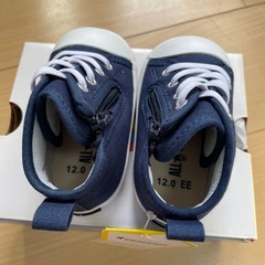 新品未使用品✨コンバース　キッズスニーカーの画像